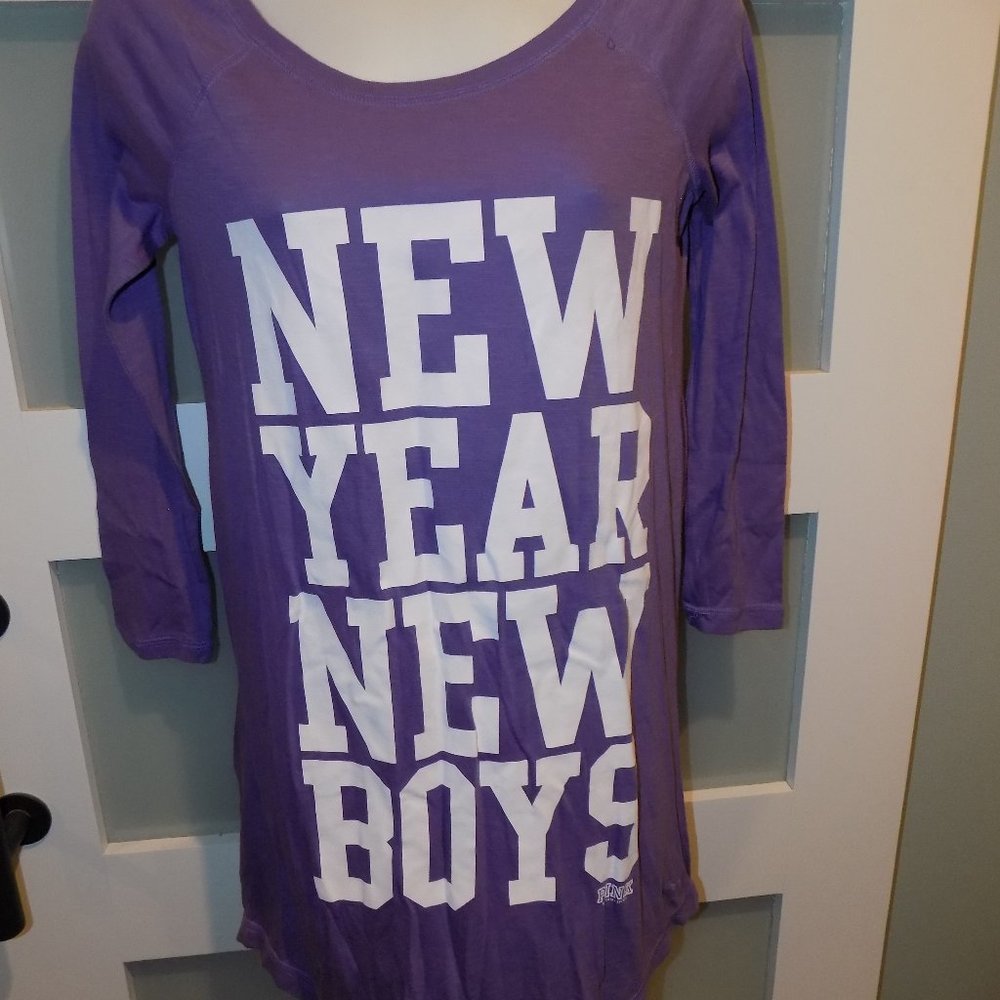 Victoria's Secret PINK NEW YEAR NEW BOYS Purple NightGown Size XS Women's